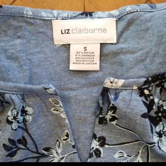 🆕️ Liz Claiborne top - Picture 8 of 10